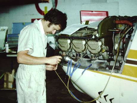 Grant working on a C206